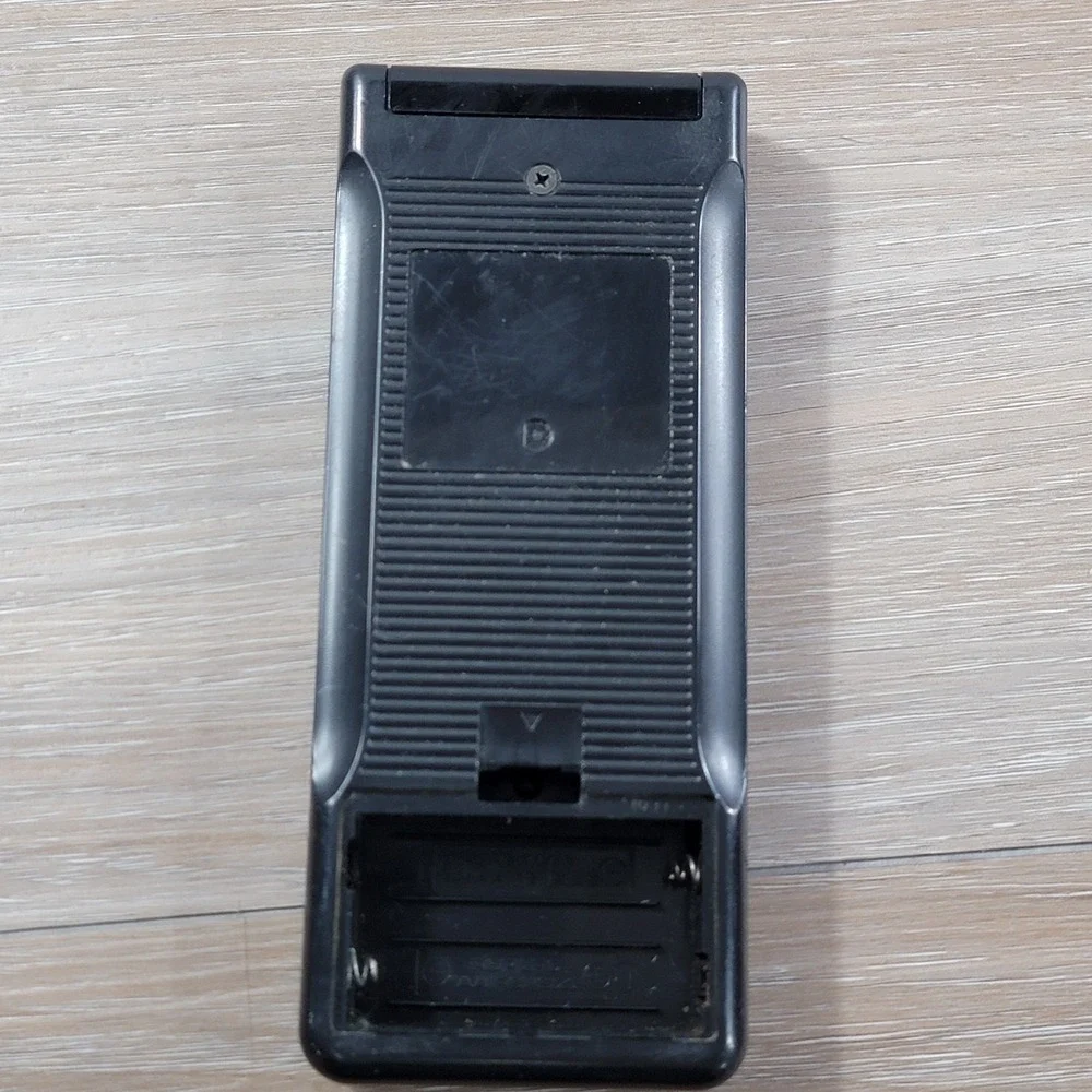 JVC RM-C424 TV Remote Control OEM - Picture 2 of 4